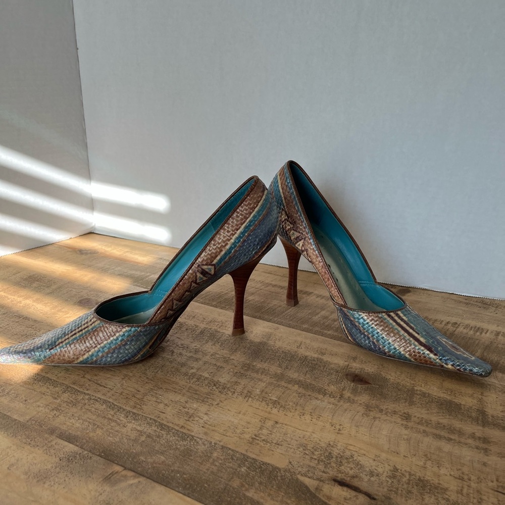 BCBGirls Women’s heels size 7B